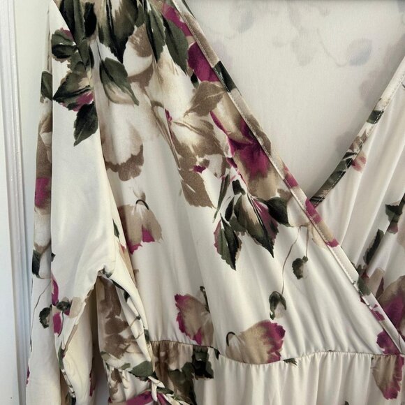 PinkBlush Cream and Purple Floral Print Sash Tie Maternity Maxi Dress, 2X - Picture 3 of 6